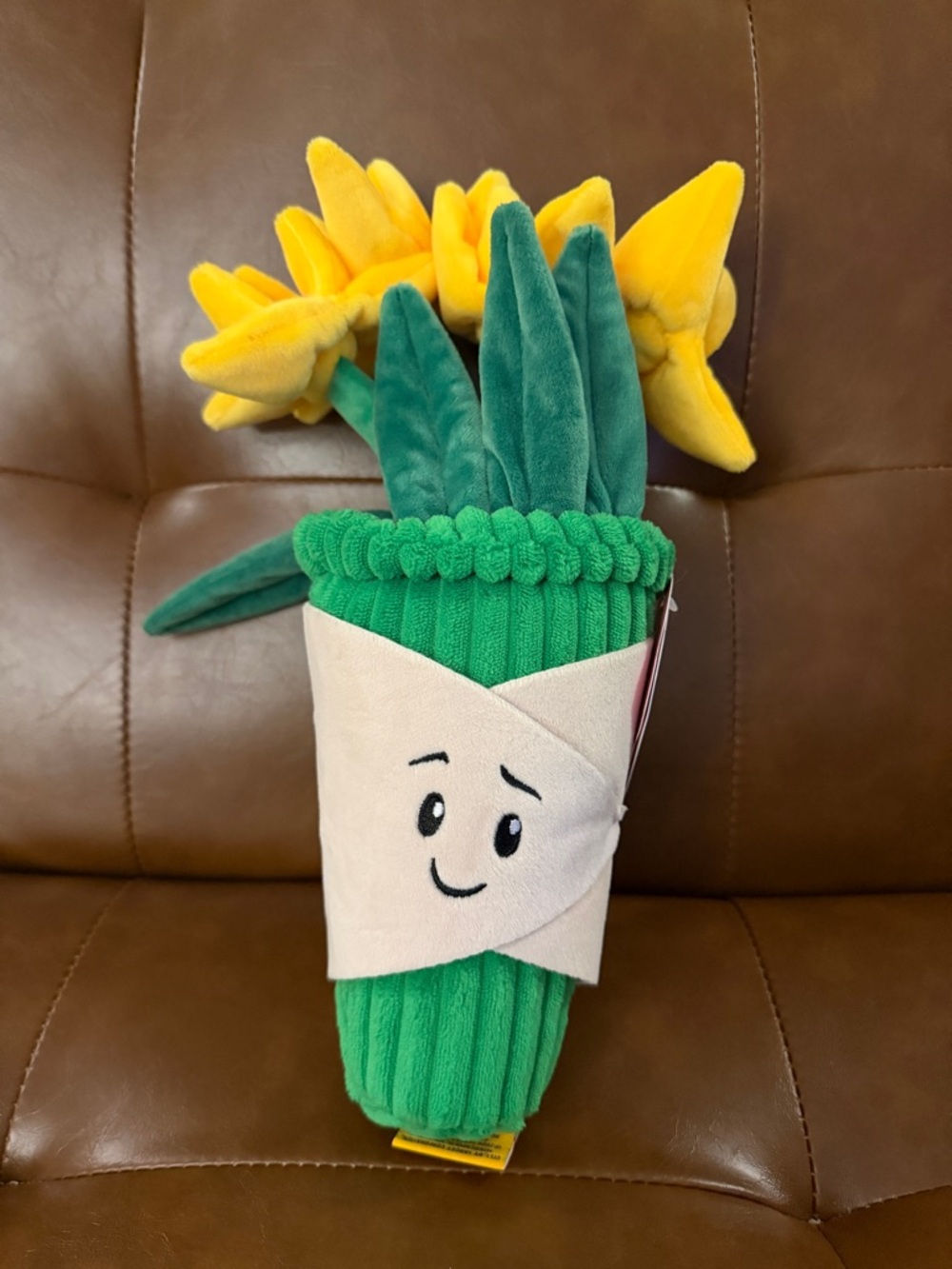 12” Daffodils Bouquet Plush Gigglescape